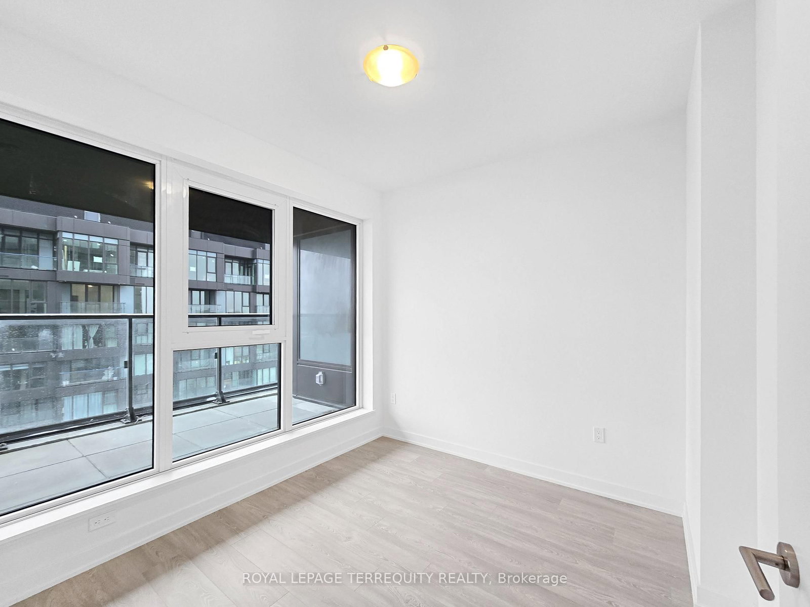 1 Quarrington Lane, Unit 3205 - Photo 5