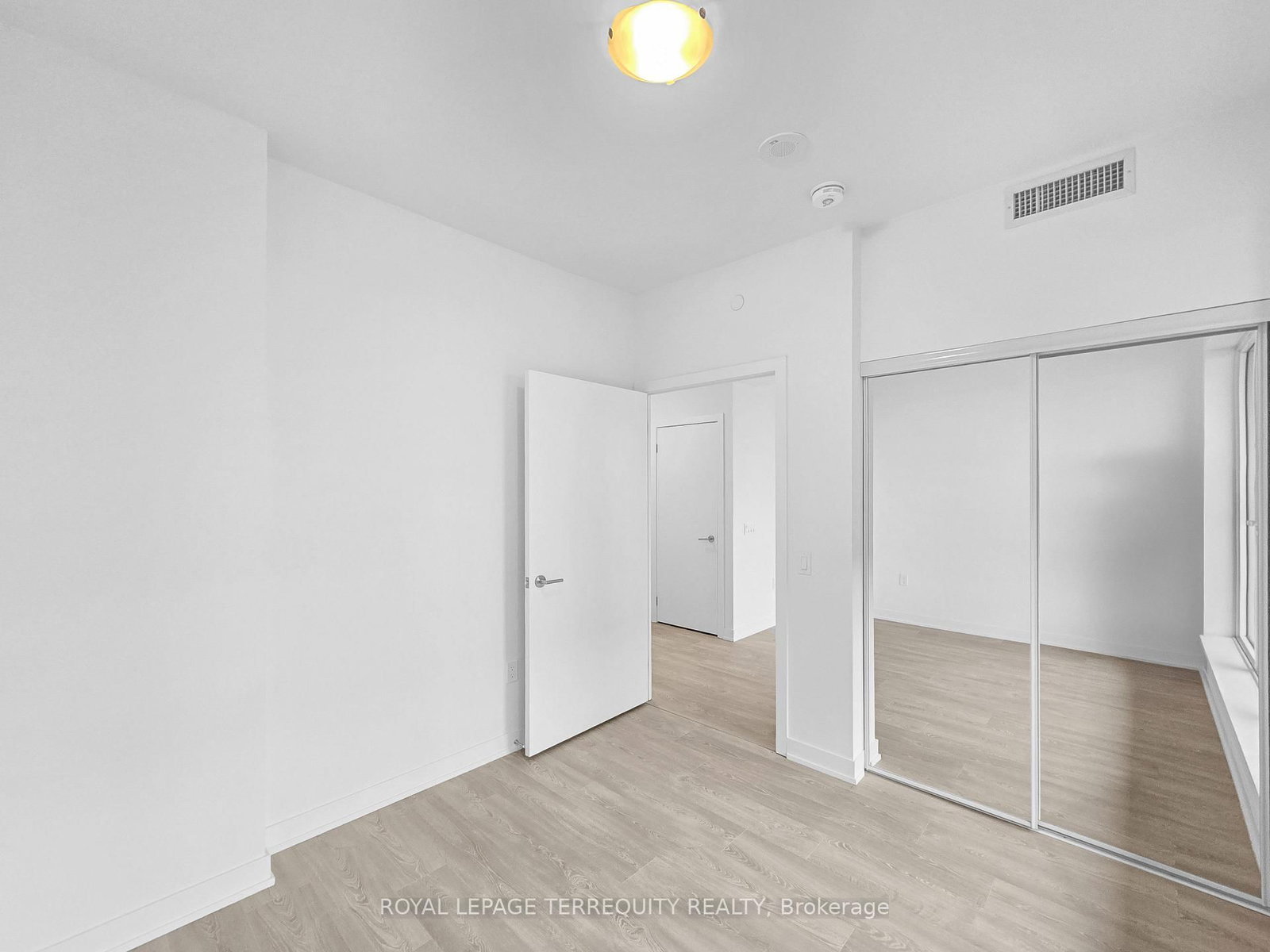 1 Quarrington Lane, Unit 3205 - Photo 6