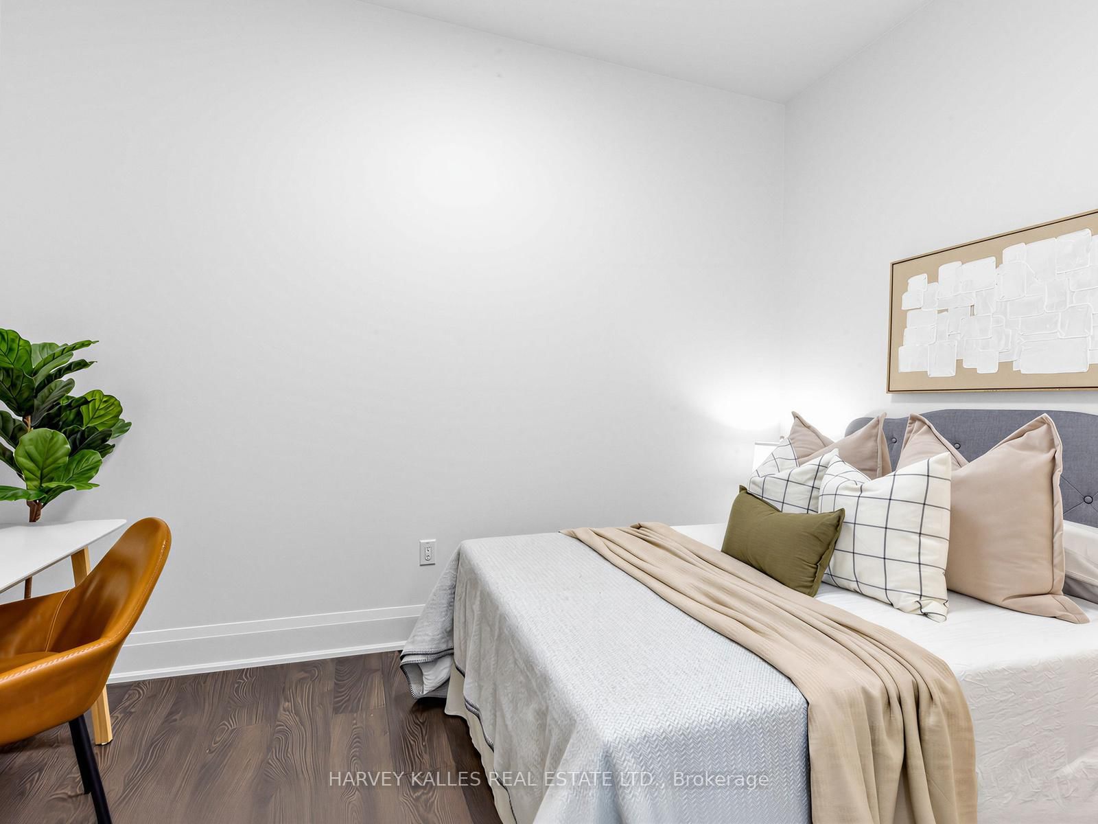 30 Roehampton Avenue, Unit TH 13 - Photo 17