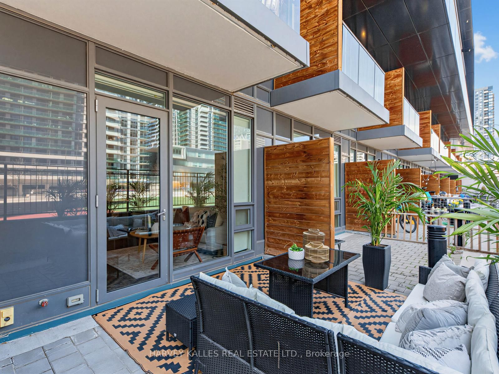 30 Roehampton Avenue, Unit TH 13 - Photo 9