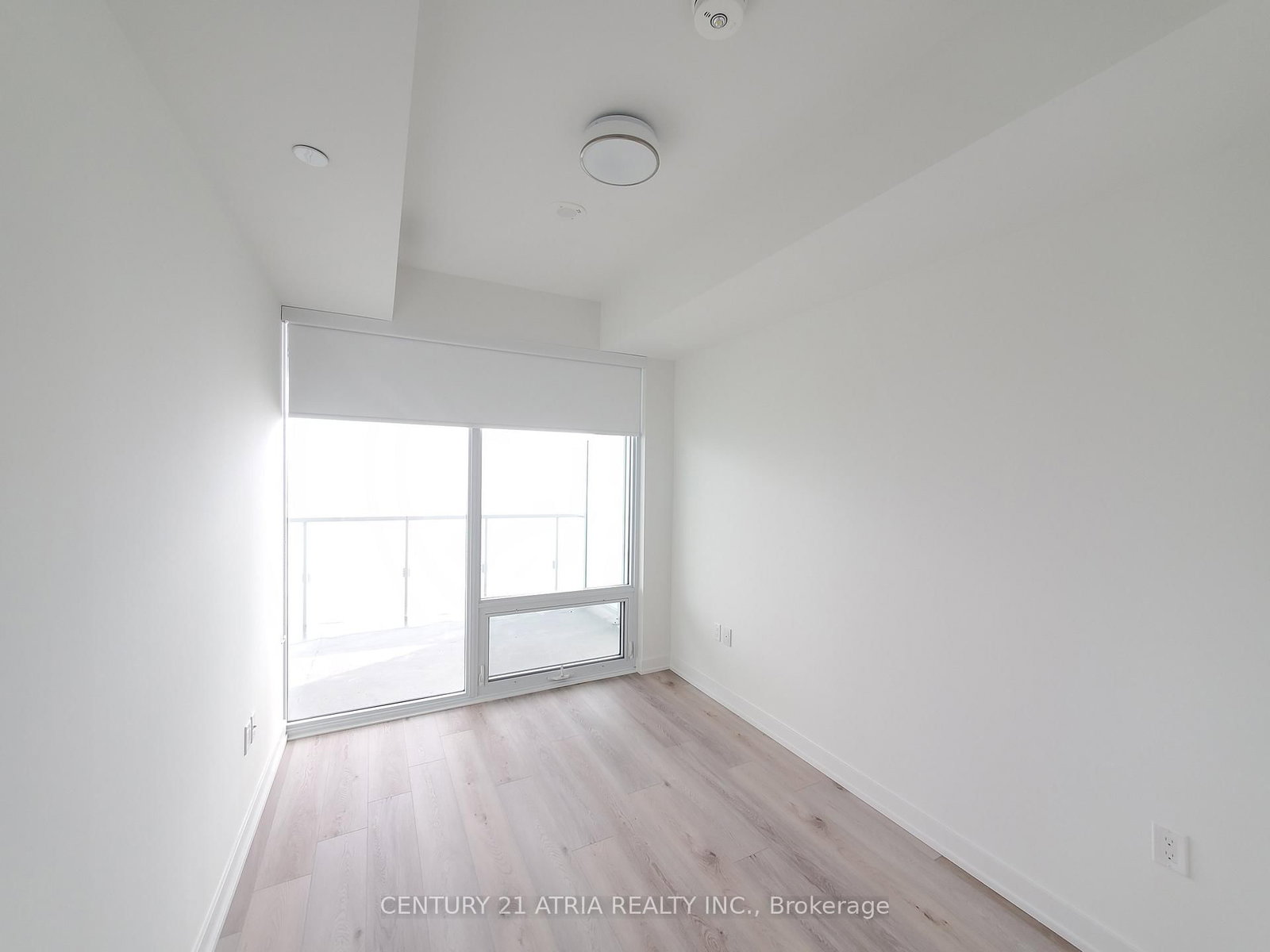 15 QUEENS QUAY E, Unit 2910 - Photo 5