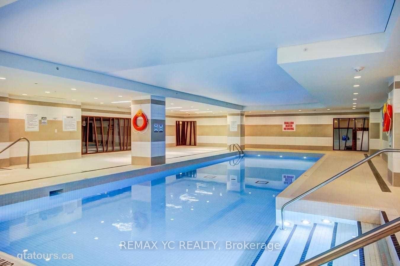 111 St Clair Avenue W, Unit 321 - Photo 17