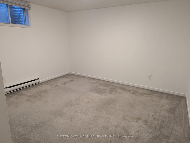 Bsmt - 41 Russfax Drive