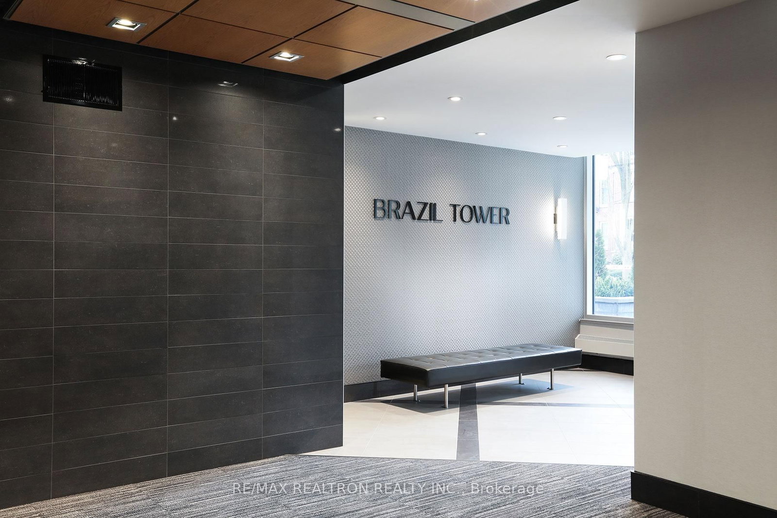 485 Huron Street, Unit 904 - Photo 12