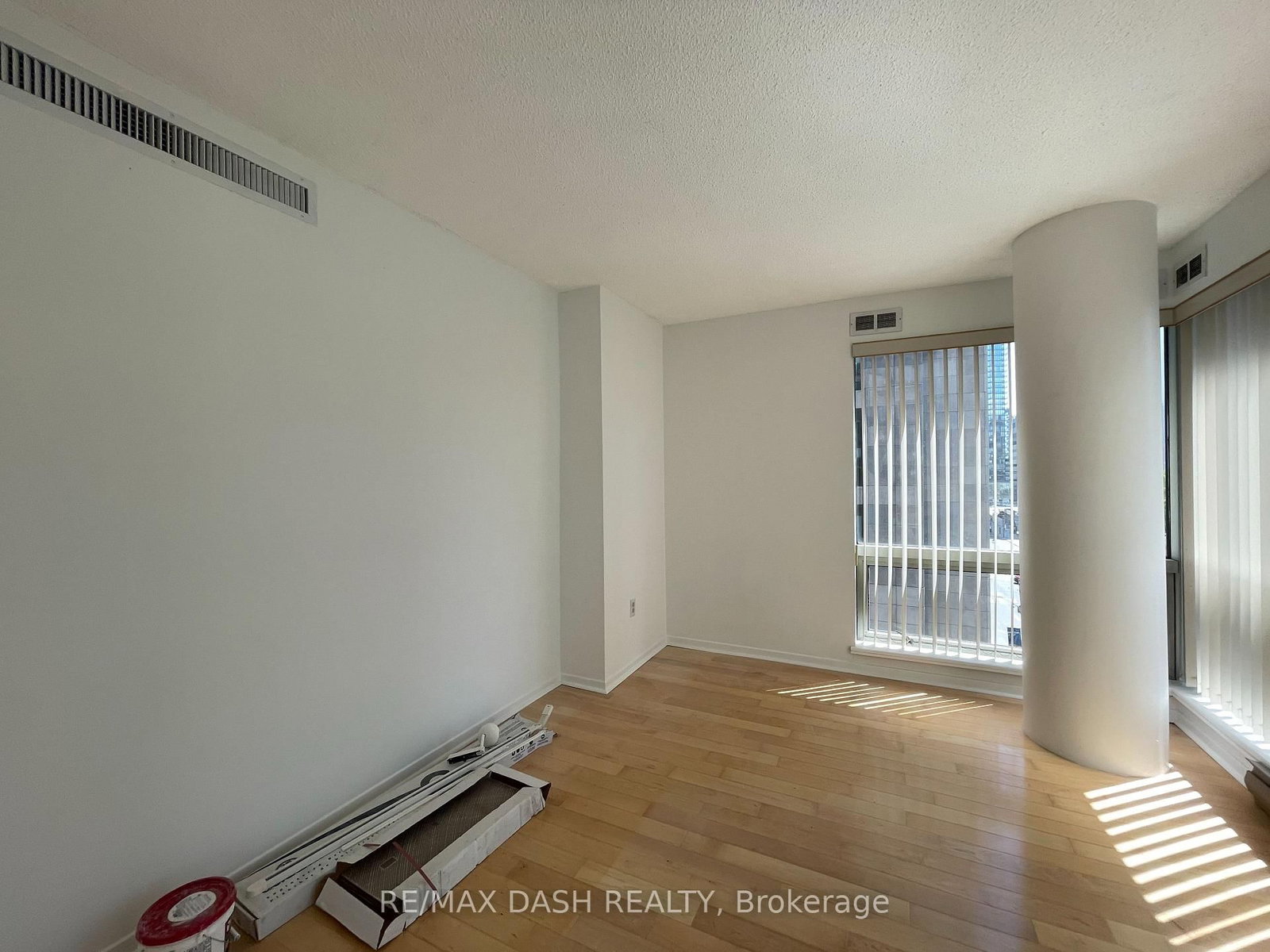 1001 Bay Street, Unit 414 - Photo 11