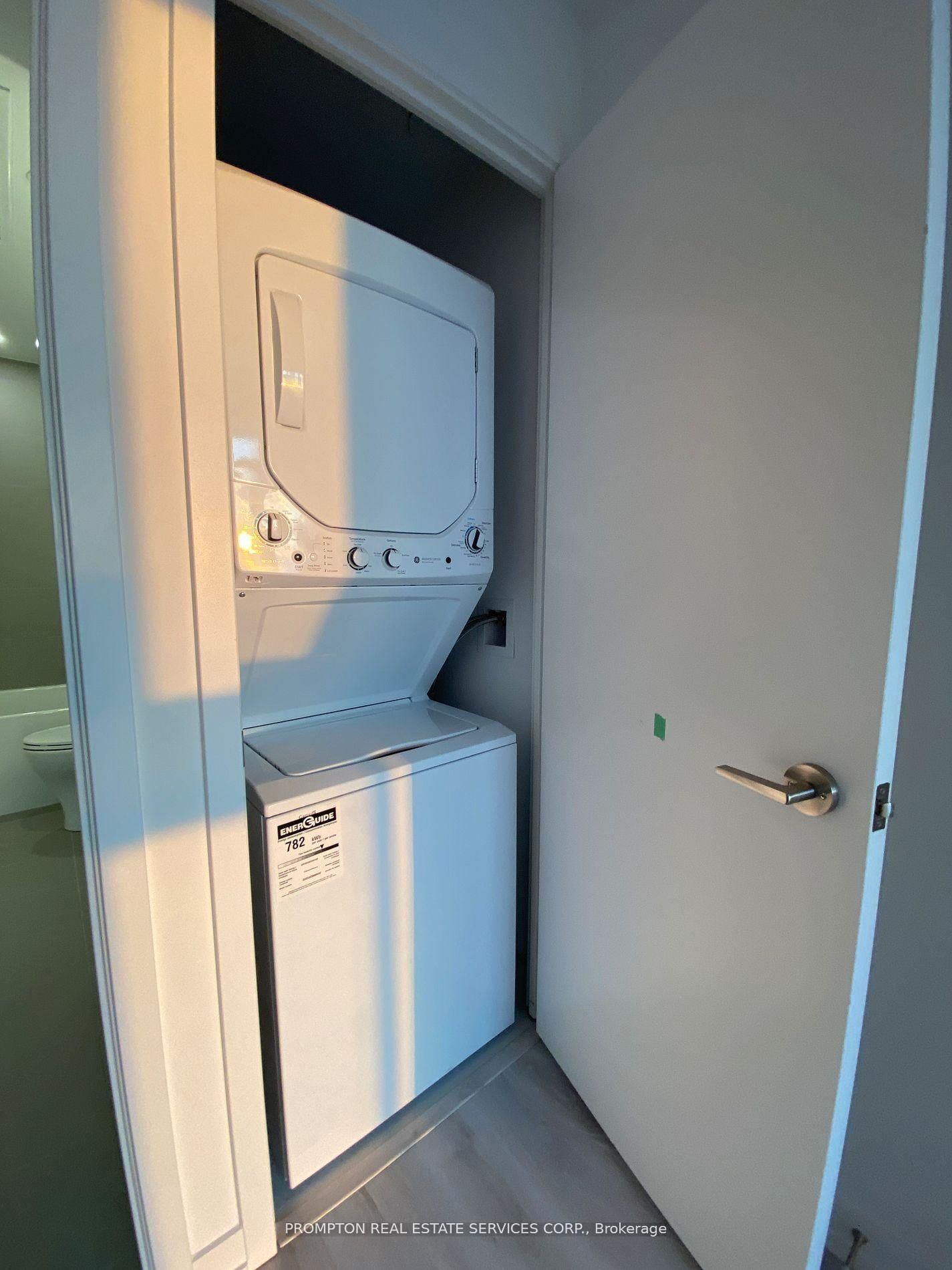 33 Helendale Avenue, Unit 2311 - Photo 9