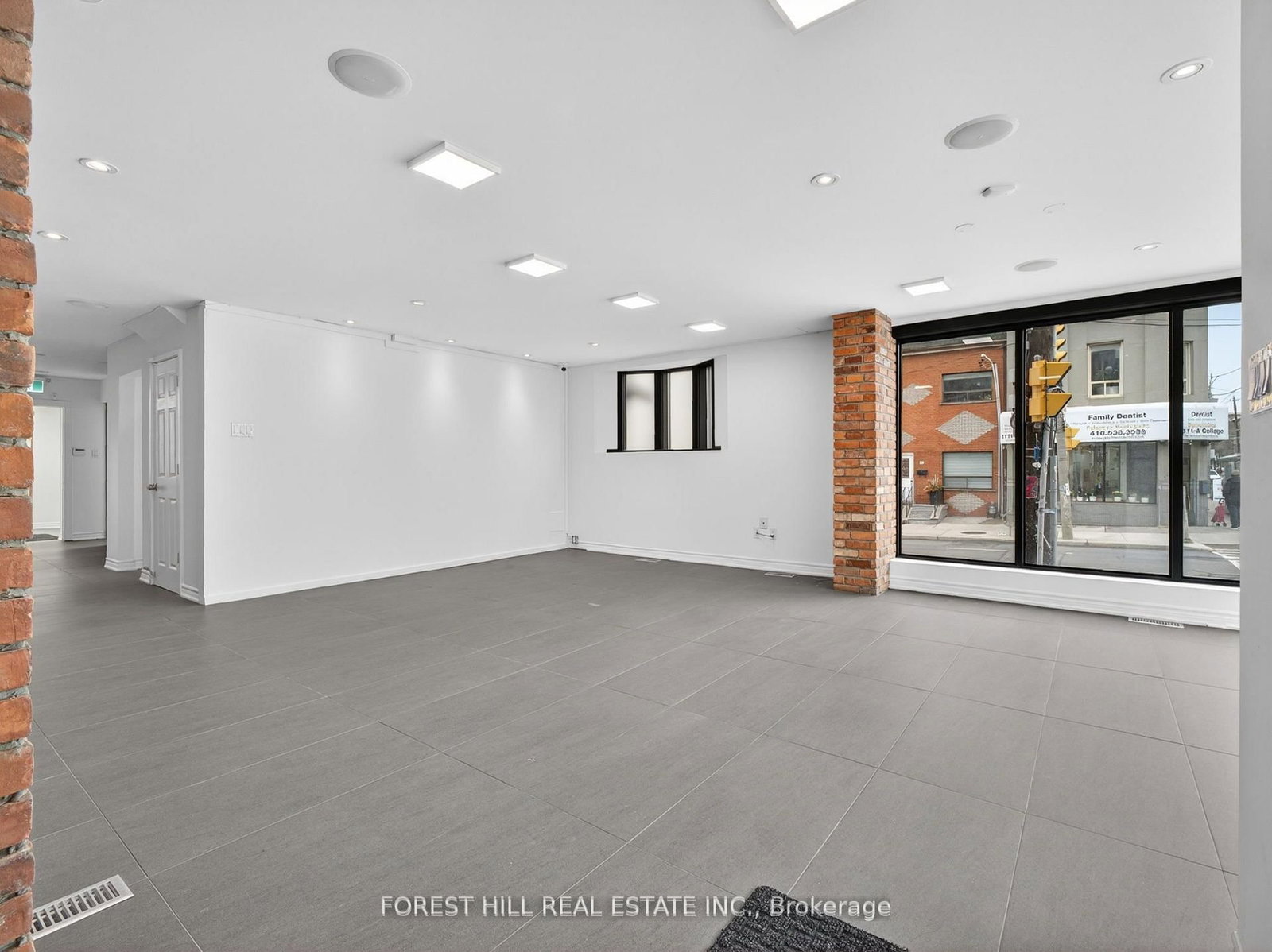 1111 College Street - Photo 9