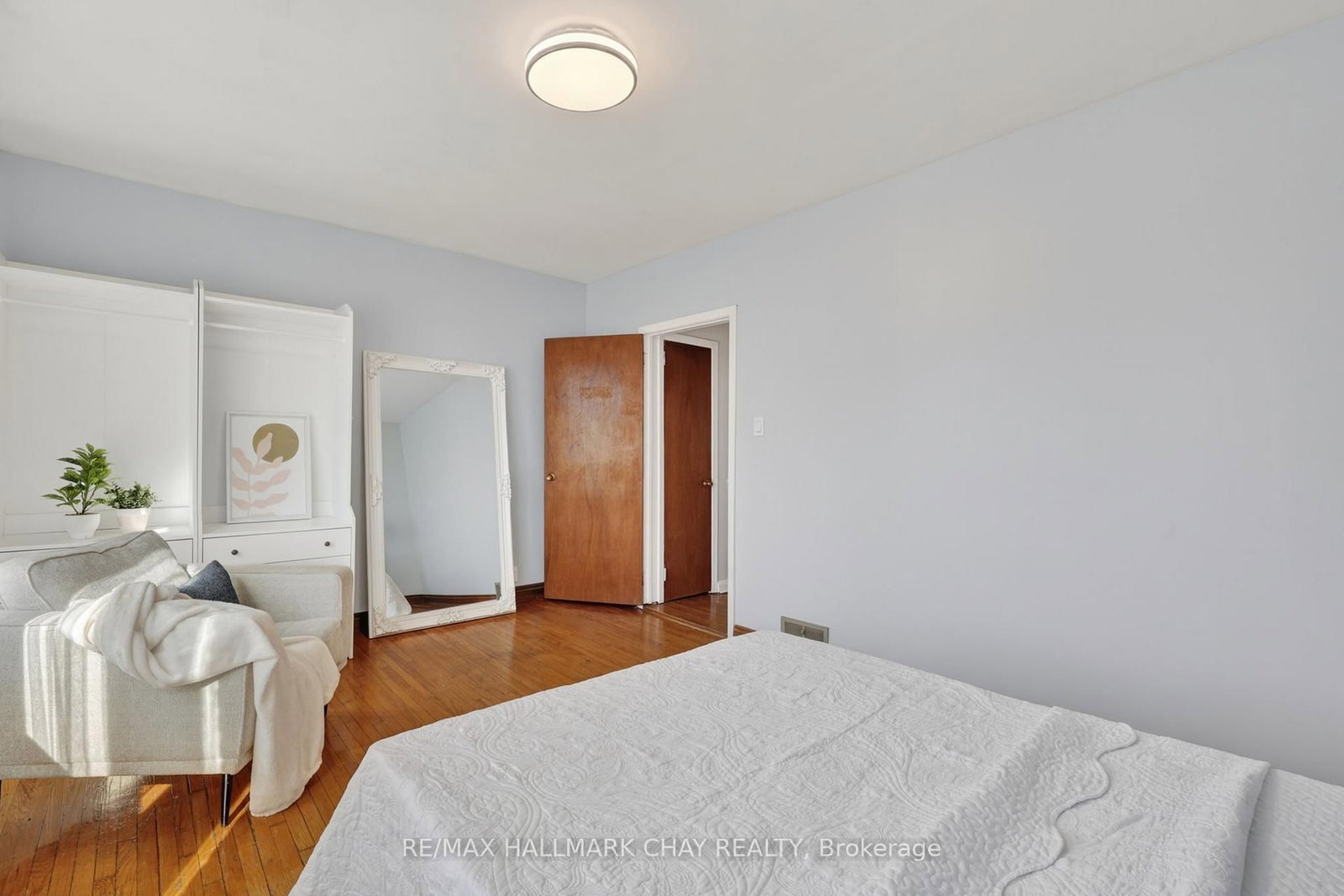 78 Clovelly Avenue - Photo 22