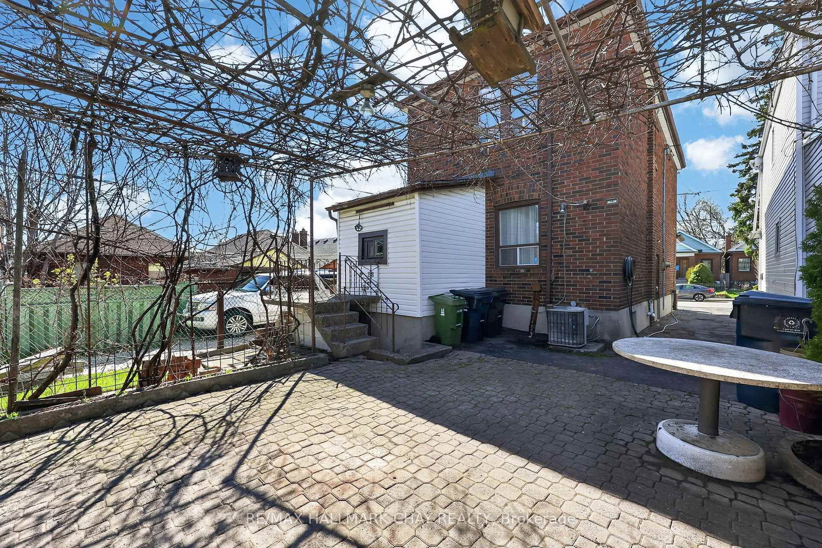 78 Clovelly Avenue - Photo 35