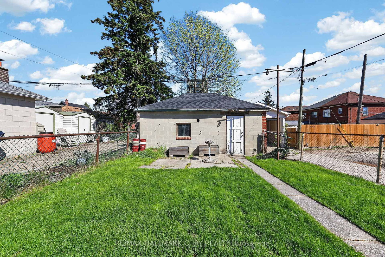 78 Clovelly Avenue - Photo 37