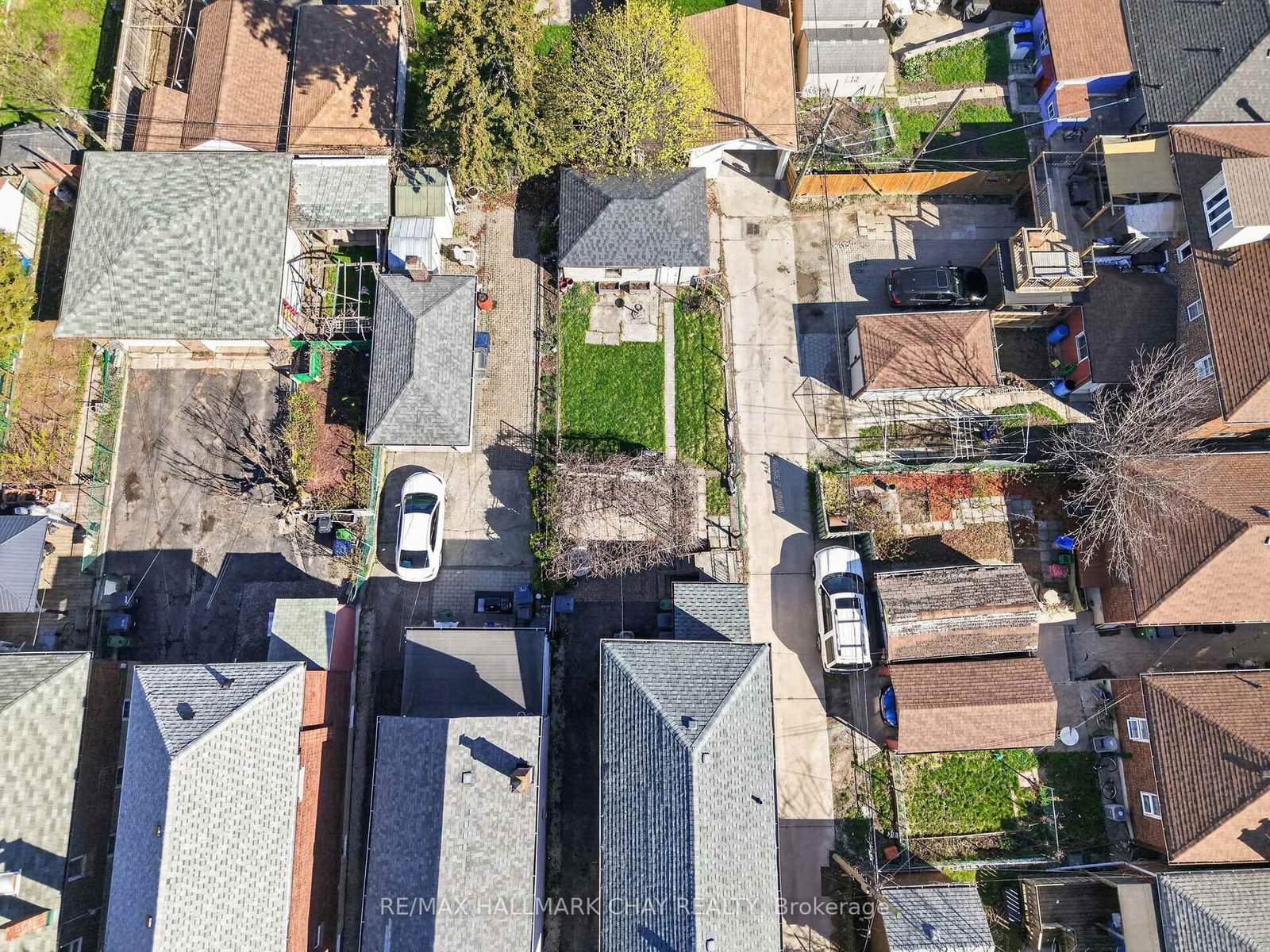 78 Clovelly Avenue - Photo 43