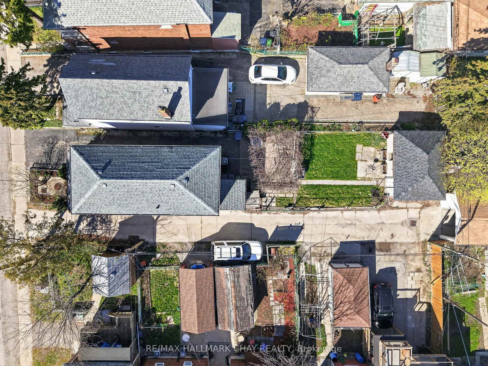 78 Clovelly Avenue - Photo 46