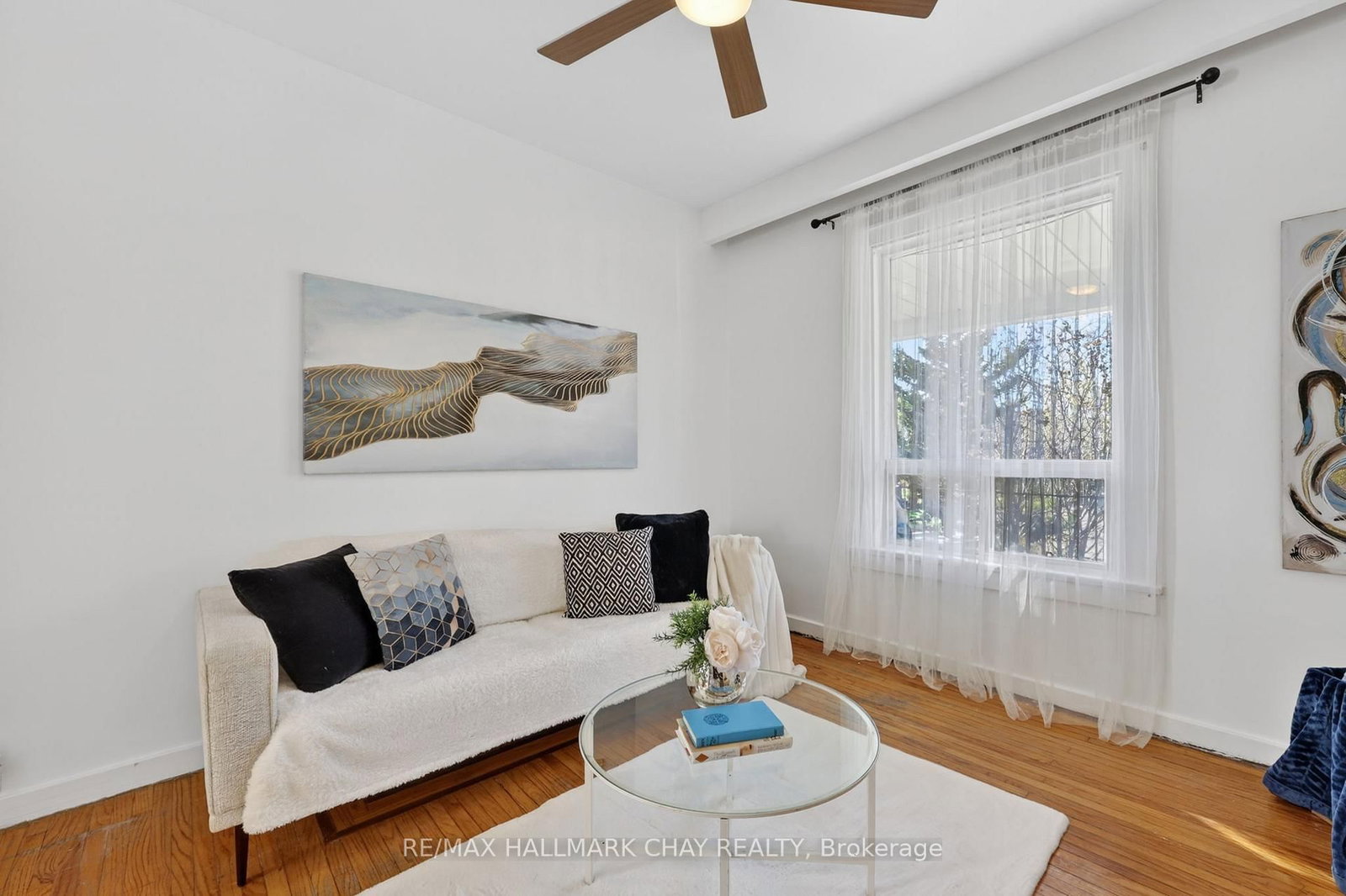 78 Clovelly Avenue - Photo 8