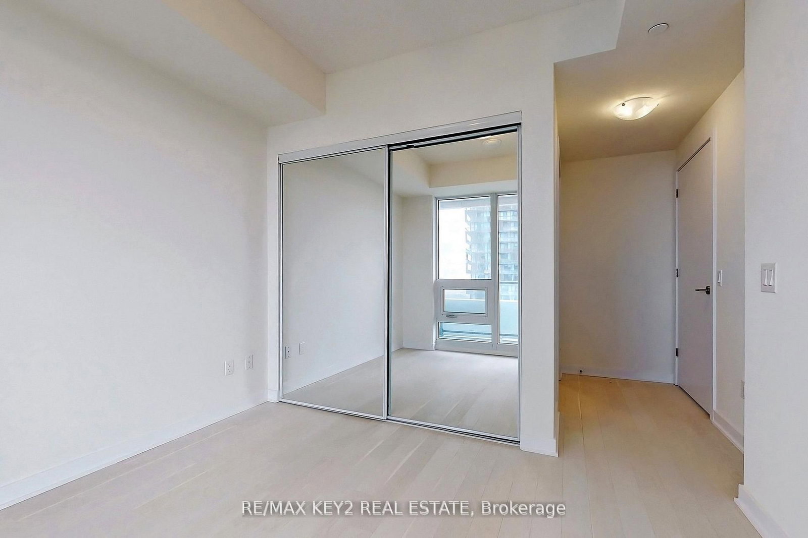 2221 Yonge Street, Unit 4510 - Photo 12