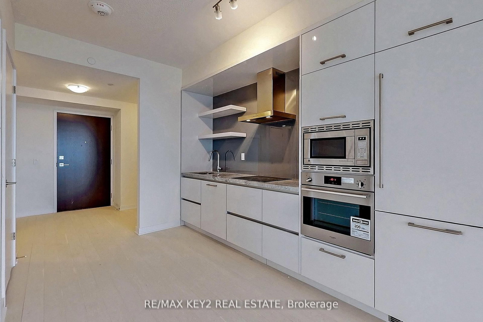 2221 Yonge Street, Unit 4510 - Photo 2