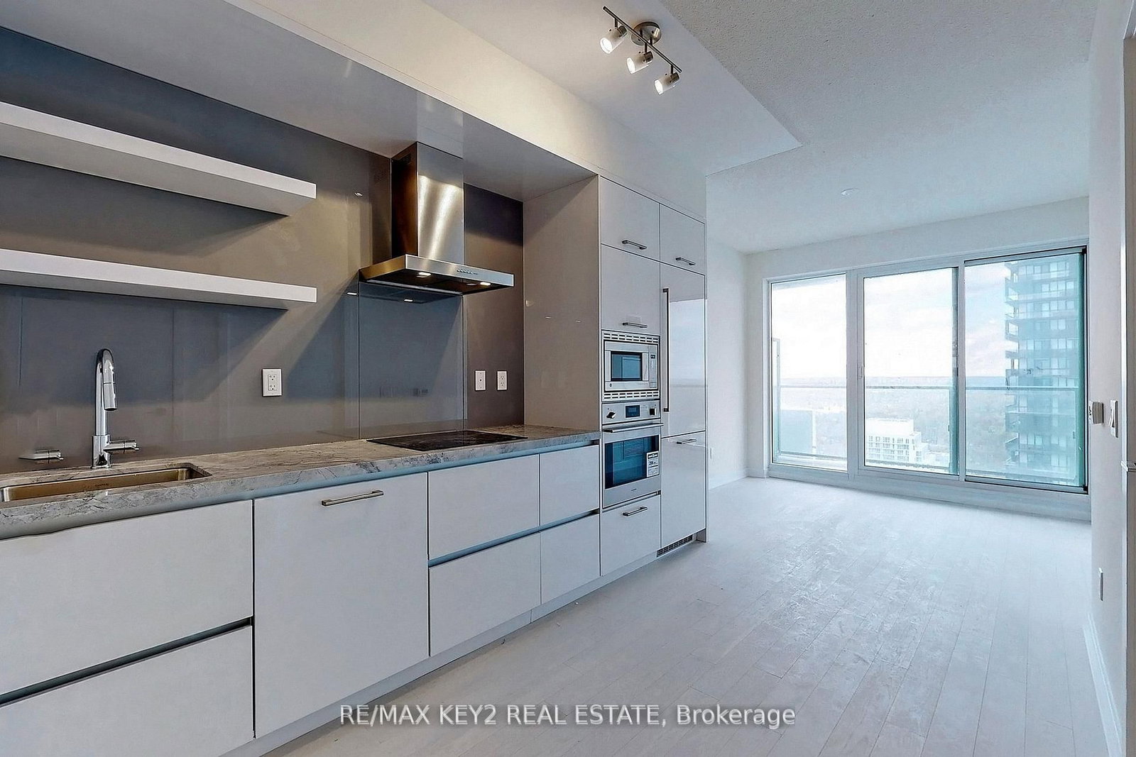 2221 Yonge Street, Unit 4510 - Photo 5