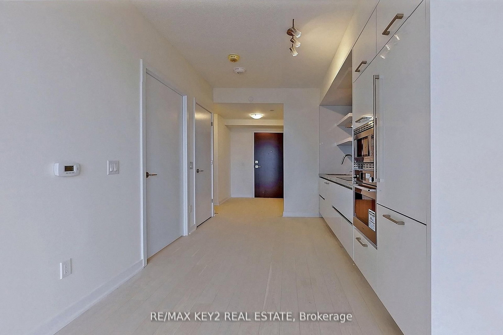 2221 Yonge Street, Unit 4510 - Photo 7