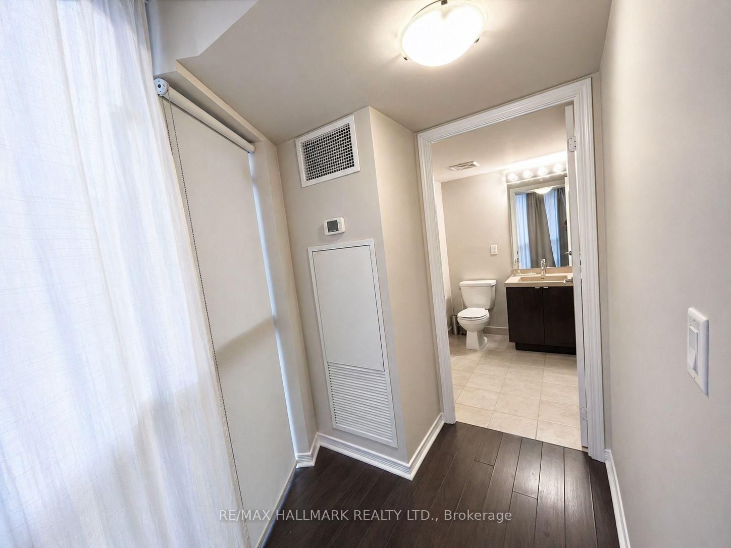 352 Front Street W, Unit 103 - Photo 5