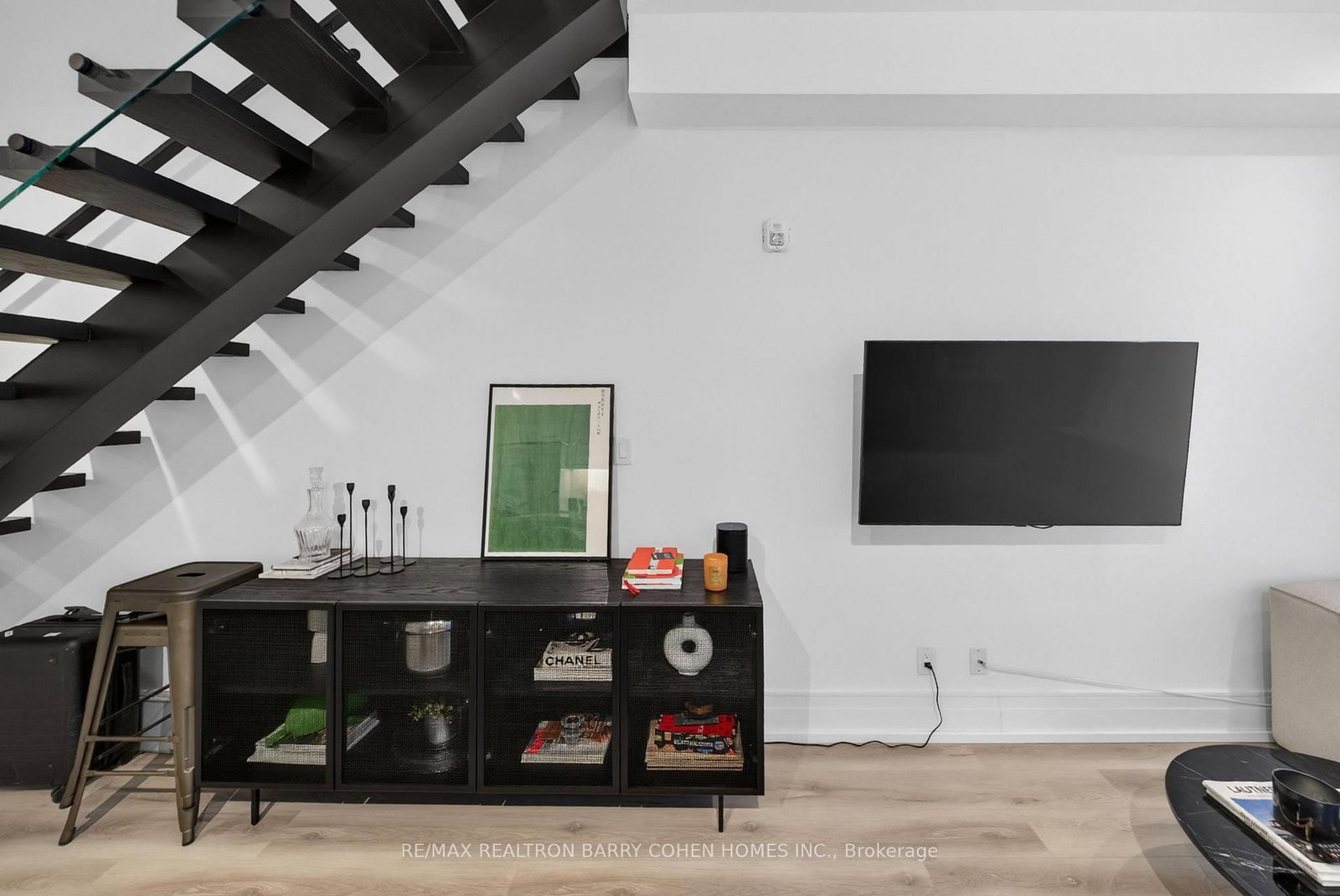 90 Niagara Street, Unit 107 - Photo 20