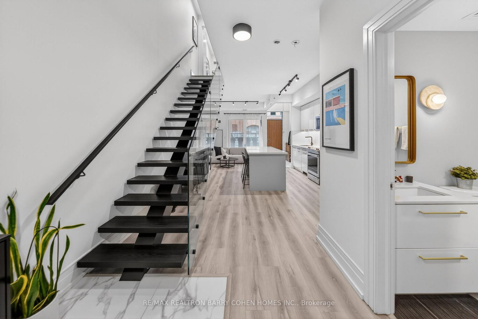 90 Niagara Street, Unit 107 - Photo 22