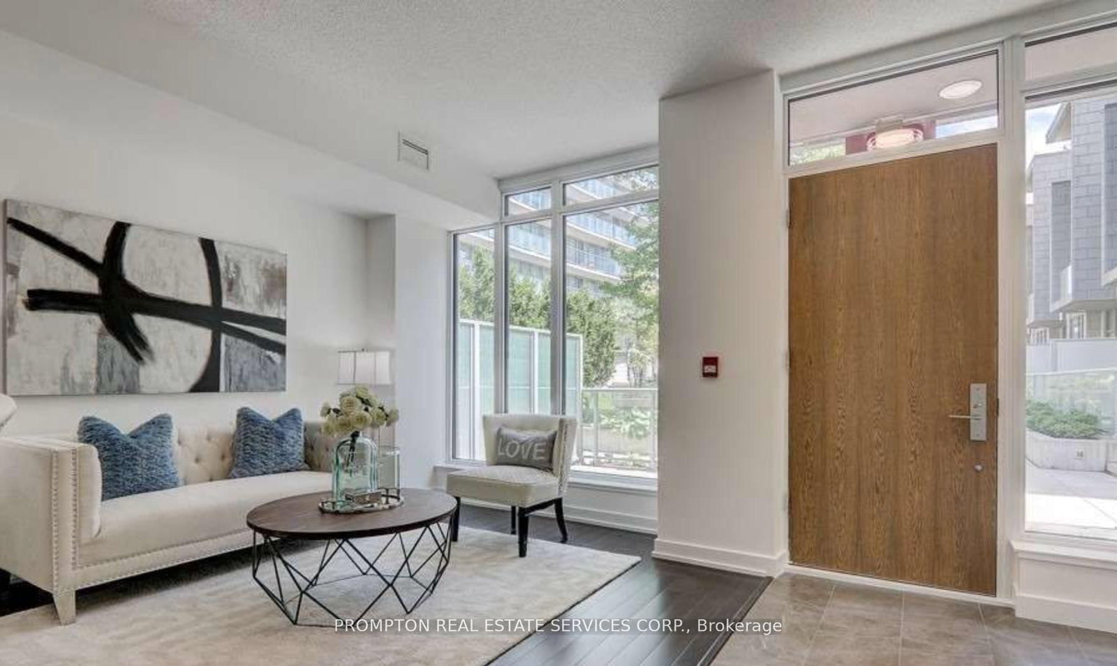 TH10-121 Mcmahon Drive, Toronto, ON, photo 3