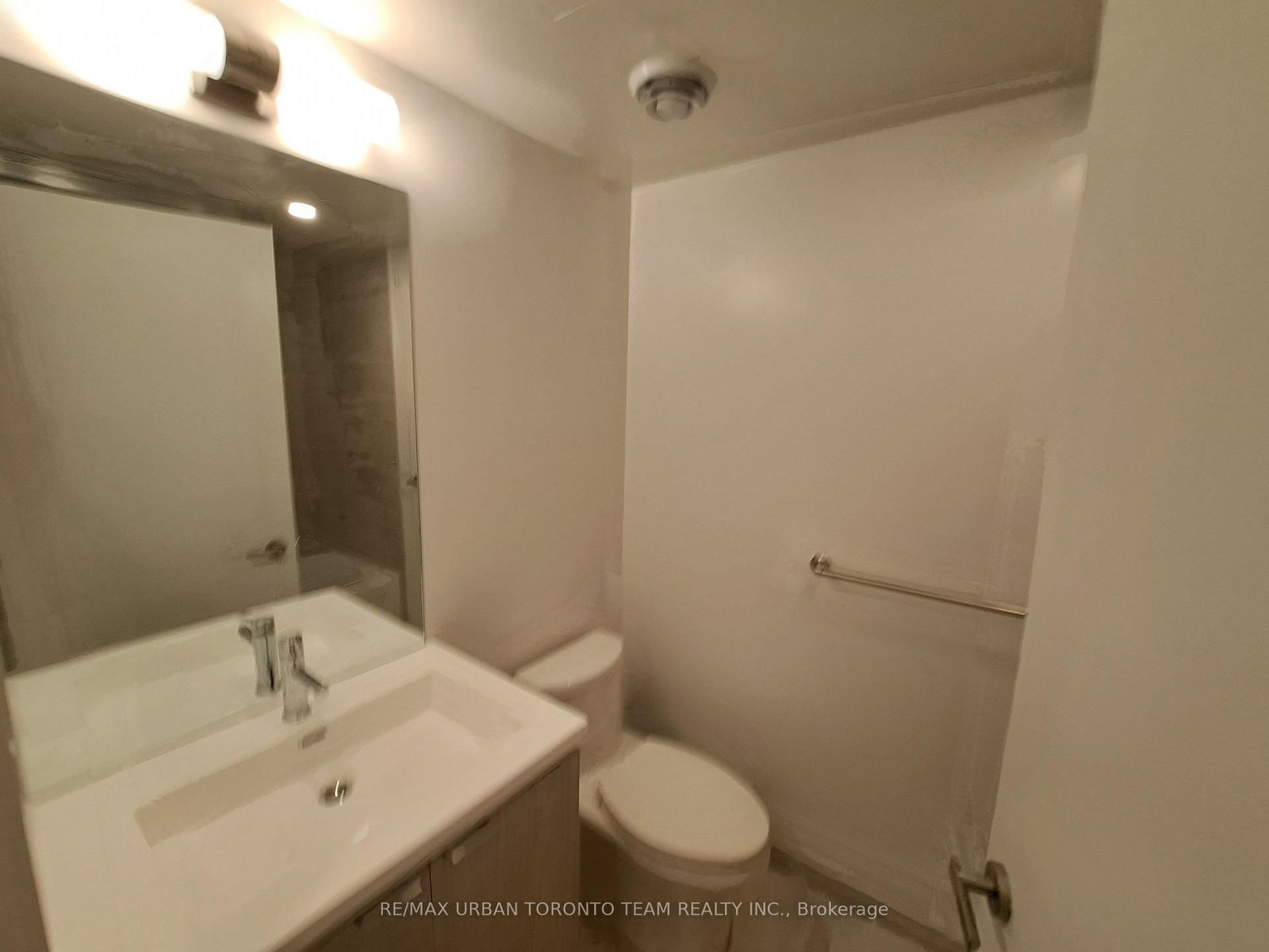 55 Cooper Street, Unit 4612 - Photo 11
