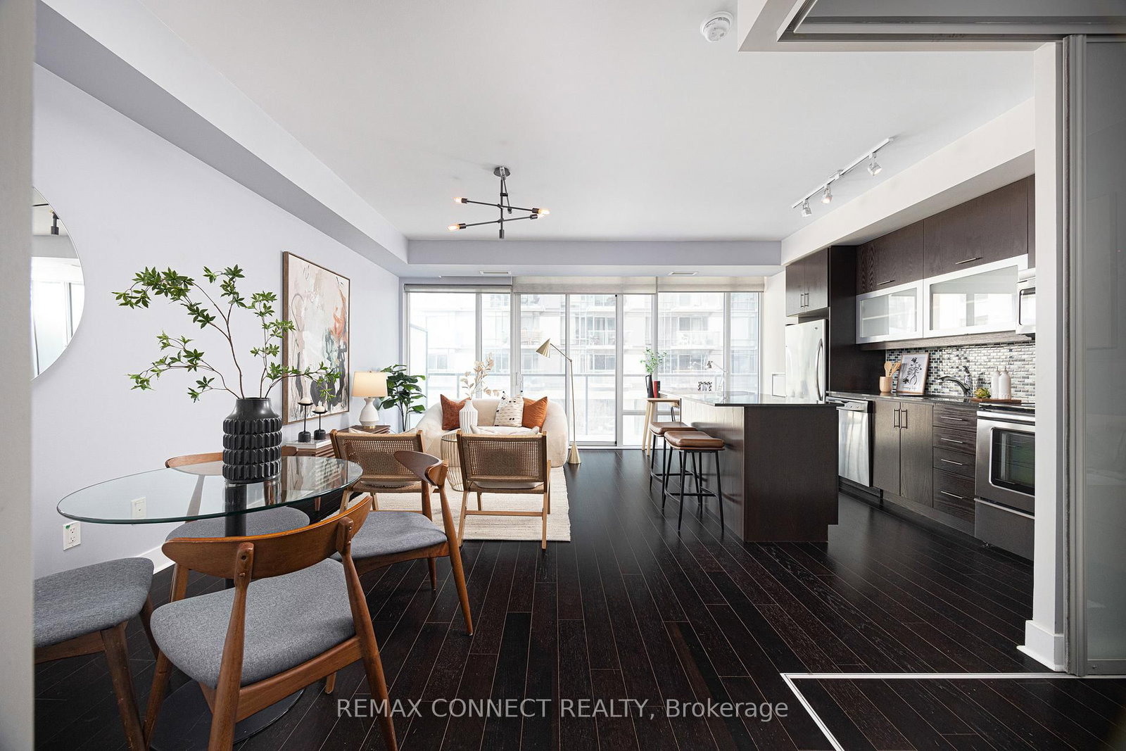 90 Stadium Road, Unit 330 - Photo 3