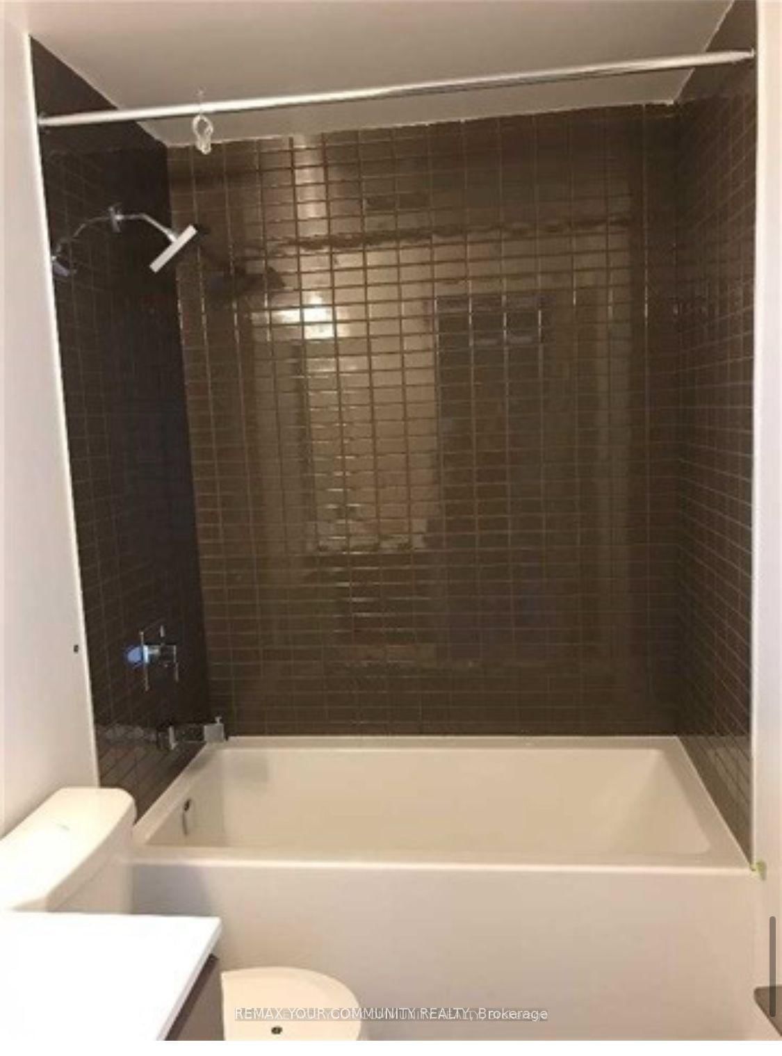 200 Bloor Street W, Unit 2008 - Photo 7