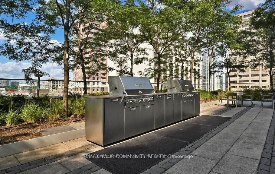 200 Bloor Street W, Unit 2008 - Photo 8