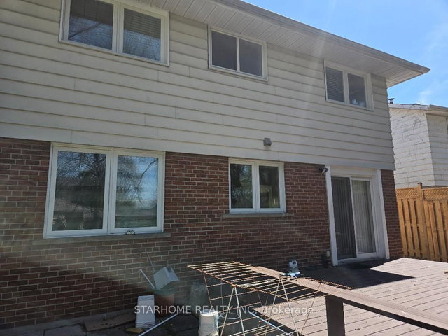 8 Shaughnessy Boulevard