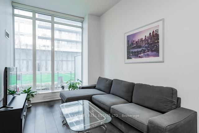 TH12 - 121 McMahon Drive