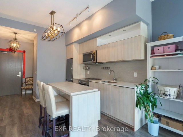 209 - 50 Forest Manor Road