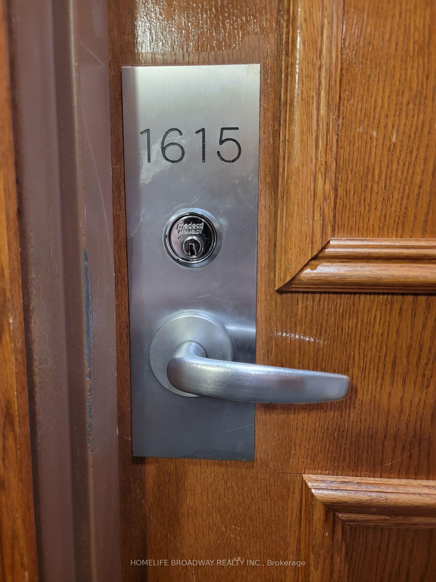 23 Lorraine Drive E, Unit 1615