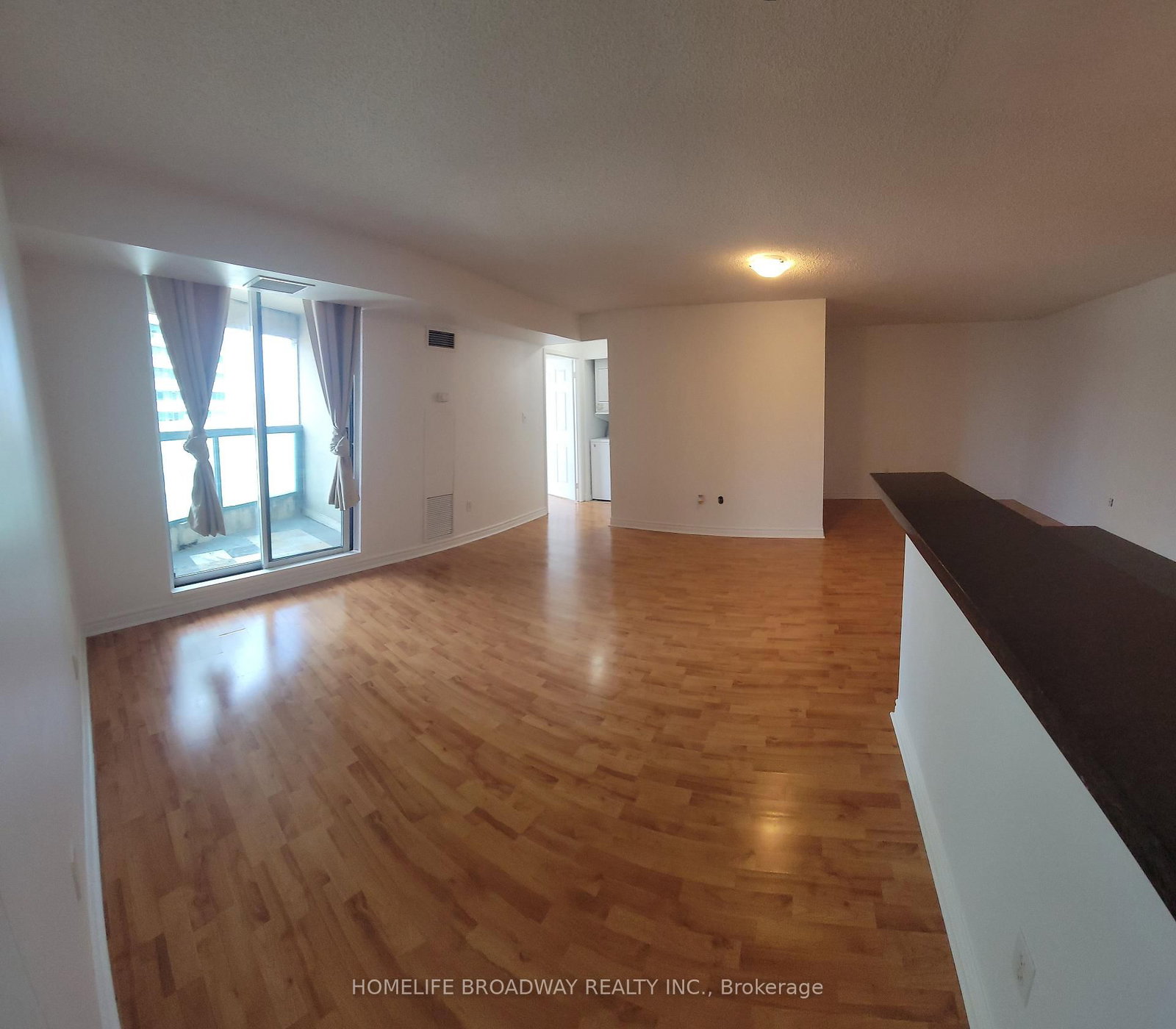 23 Lorraine Drive E, Unit 1615 - Photo 13