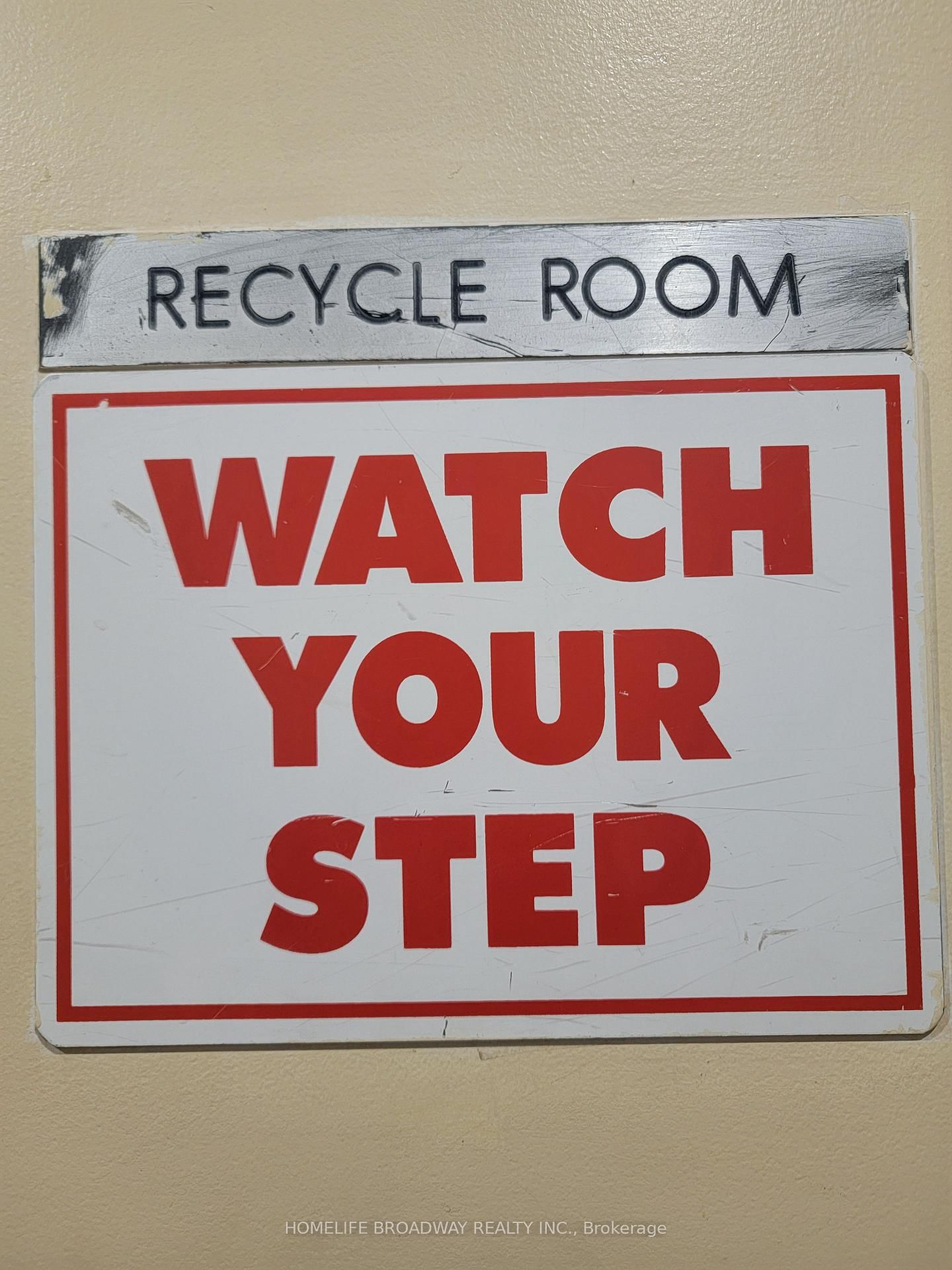 23 Lorraine Drive E, Unit 1615 - Photo 17