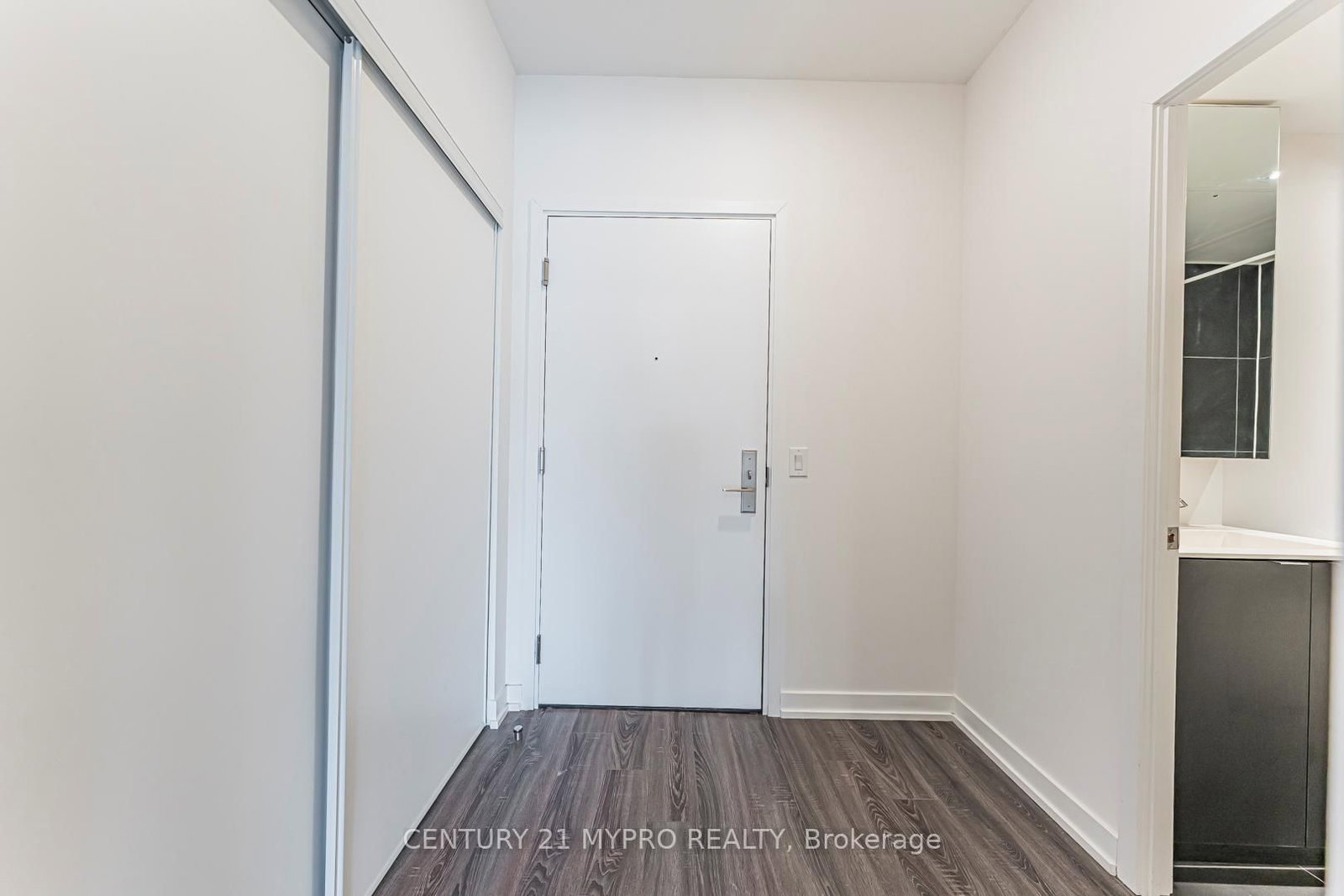 20 Edward Street, Unit 2320 - Photo 19