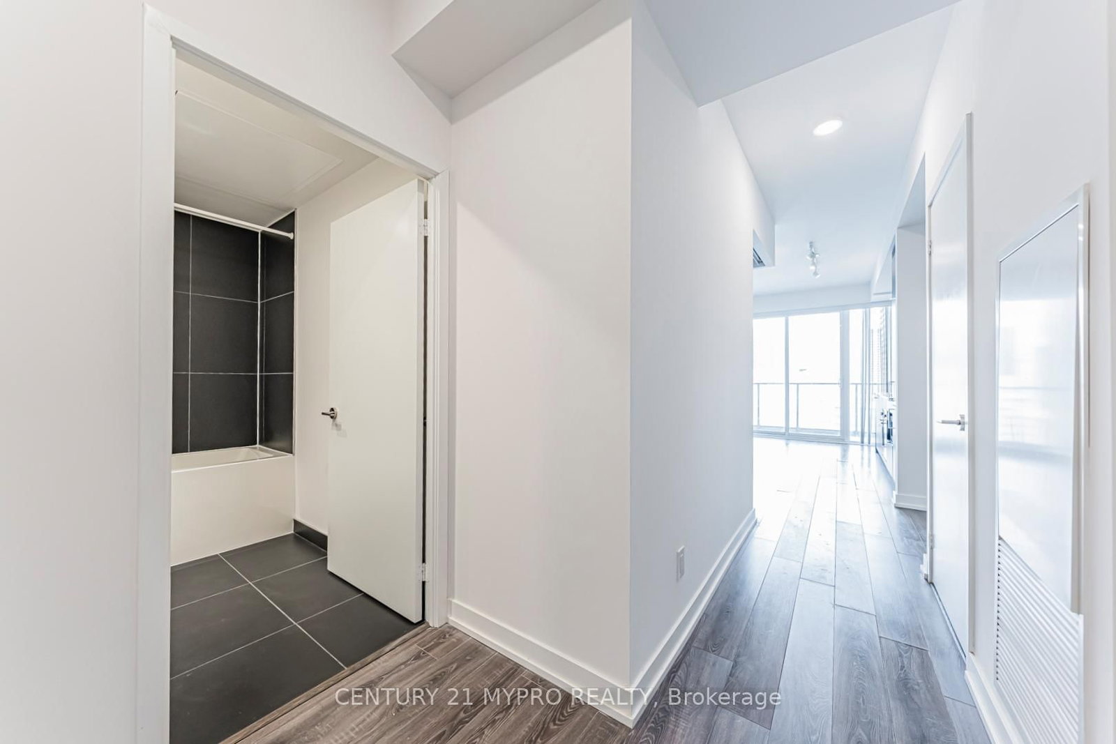 20 Edward Street, Unit 2320 - Photo 21