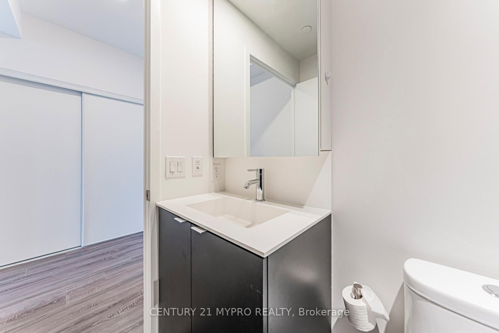 20 Edward Street, Unit 2320 - Photo 23