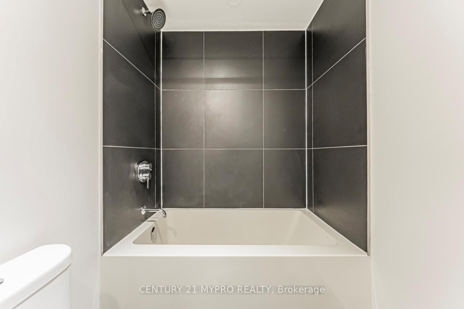 20 Edward Street, Unit 2320 - Photo 25