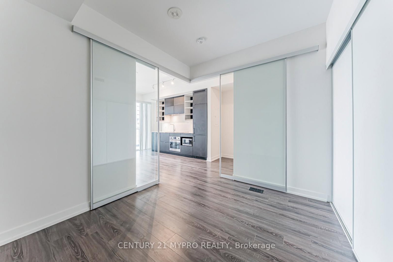 20 Edward Street, Unit 2320 - Photo 28