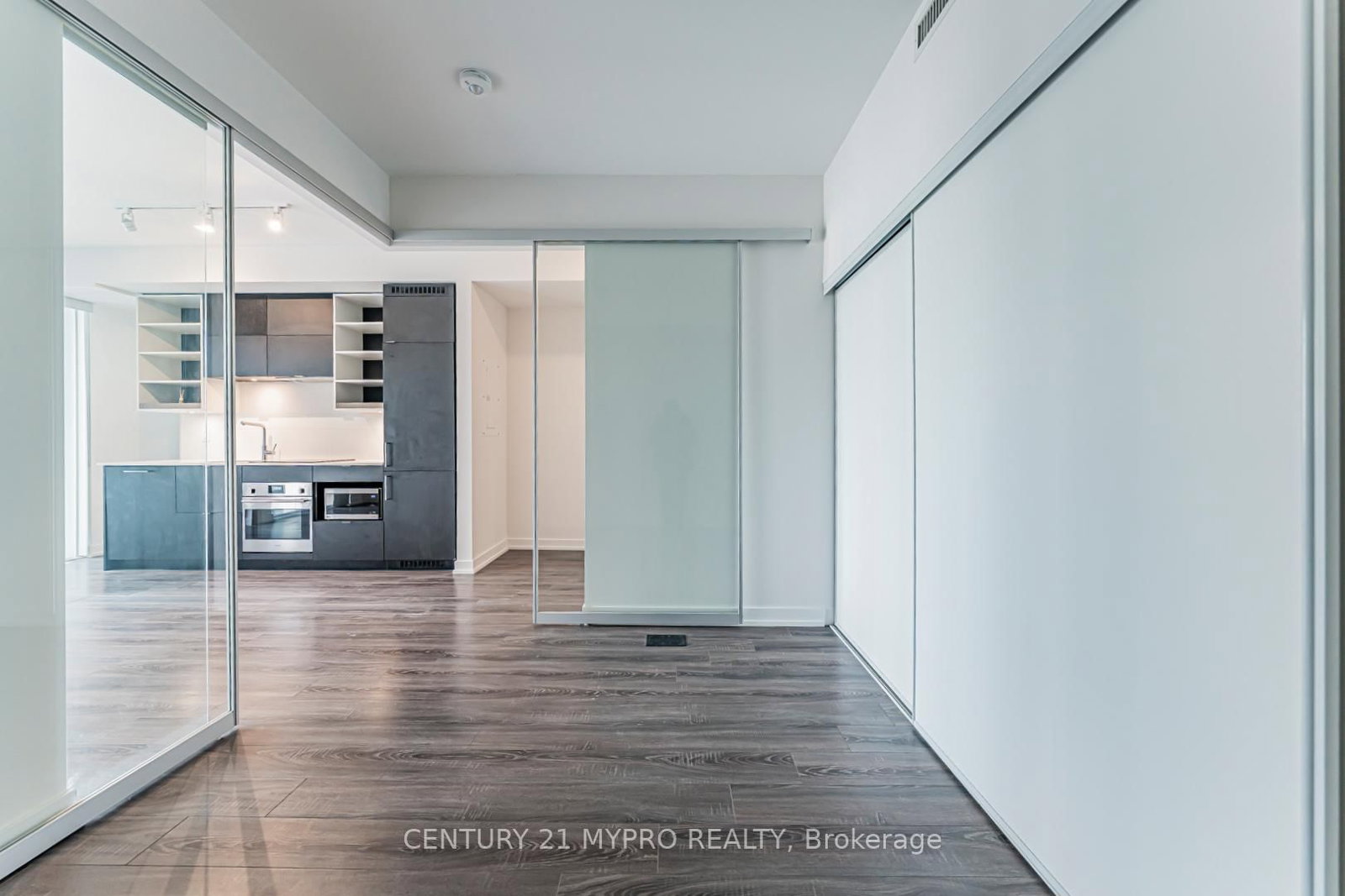 20 Edward Street, Unit 2320 - Photo 29