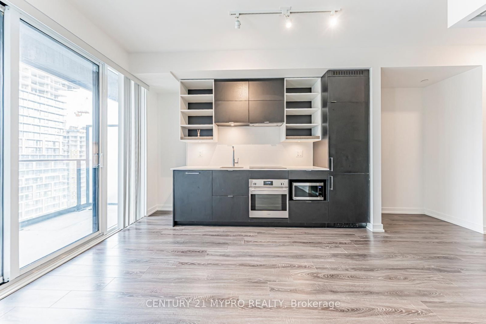 20 Edward Street, Unit 2320 - Photo 33