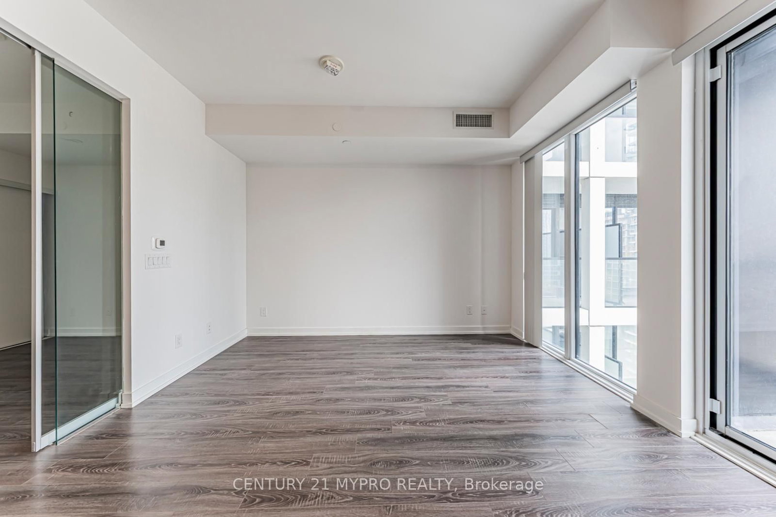 20 Edward Street, Unit 2320 - Photo 35