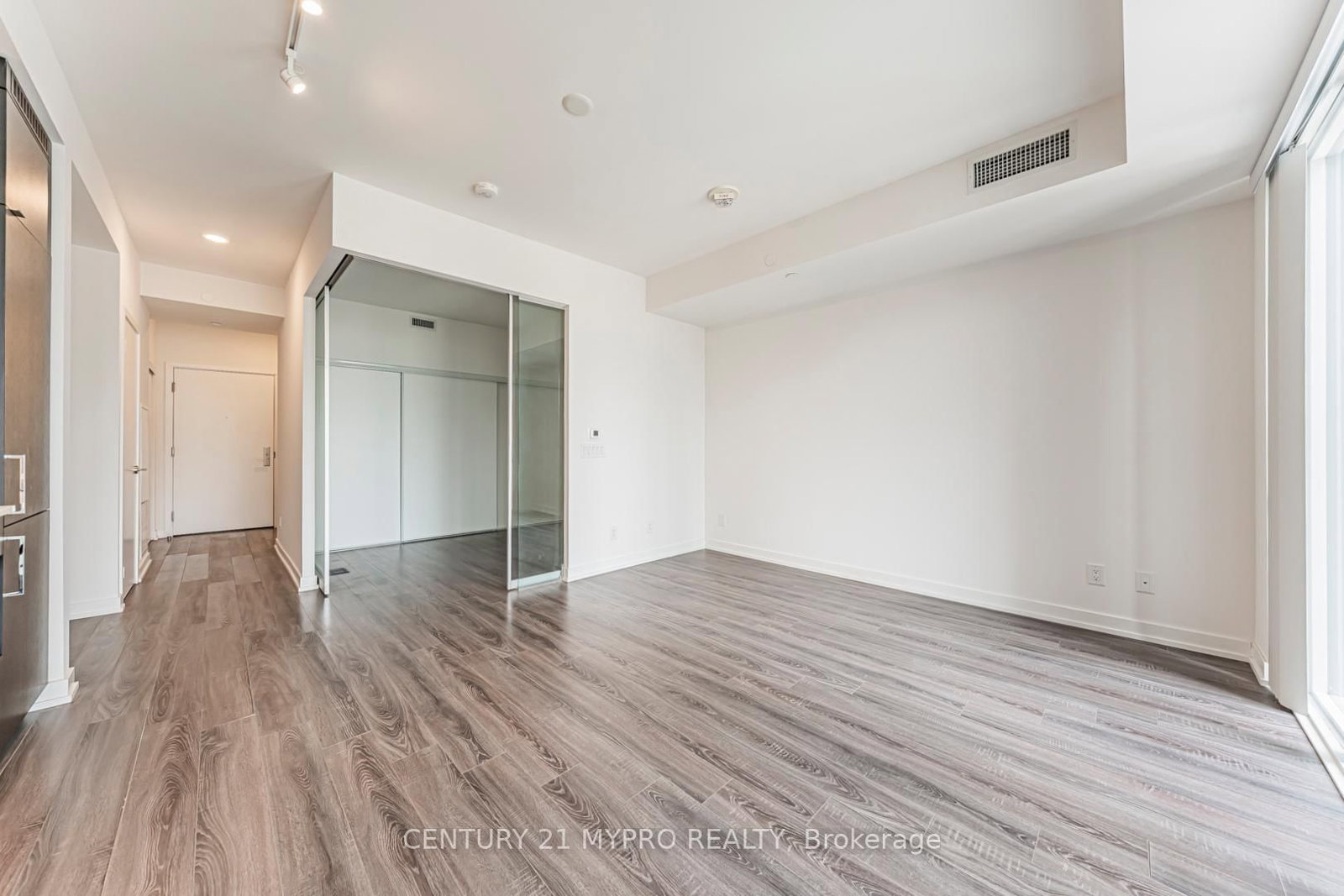 20 Edward Street, Unit 2320 - Photo 36