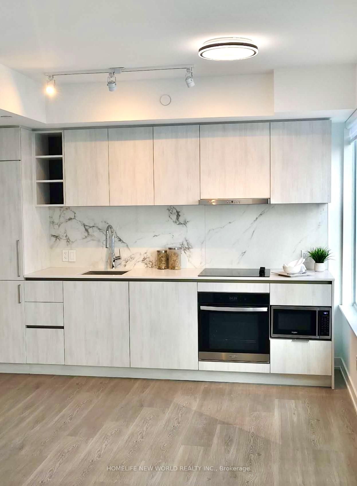 8 Wellesley Street W, Unit 3915 - Photo 4