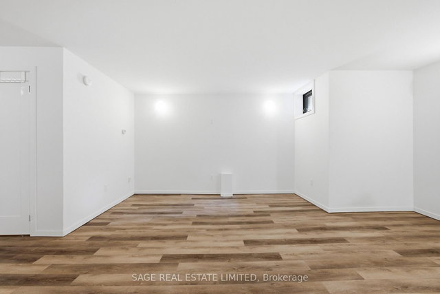 Lower - 691 Richmond Street W