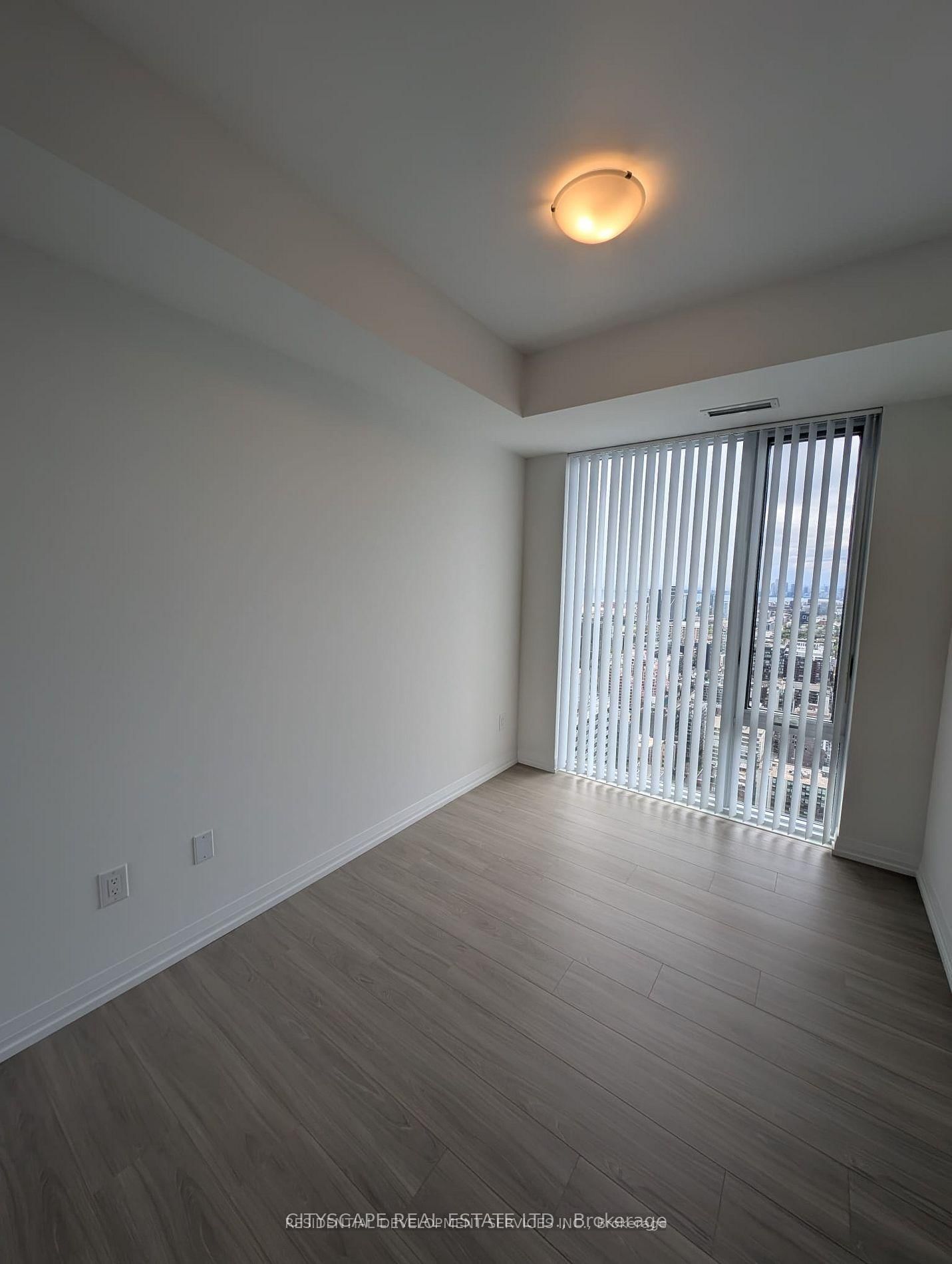 28 Widmer Street, Unit LPH - 25 - Photo 12