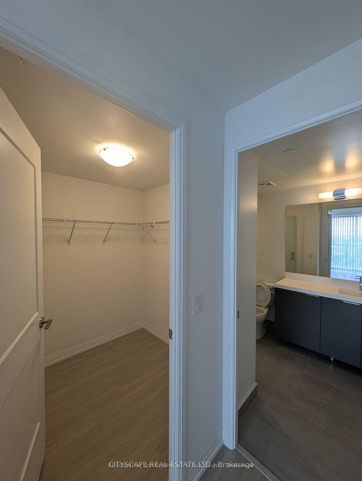 28 Widmer Street, Unit LPH - 25 - Photo 14