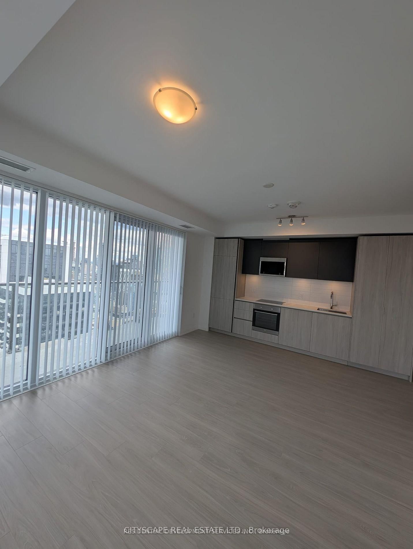 28 Widmer Street, Unit LPH - 25 - Photo 7