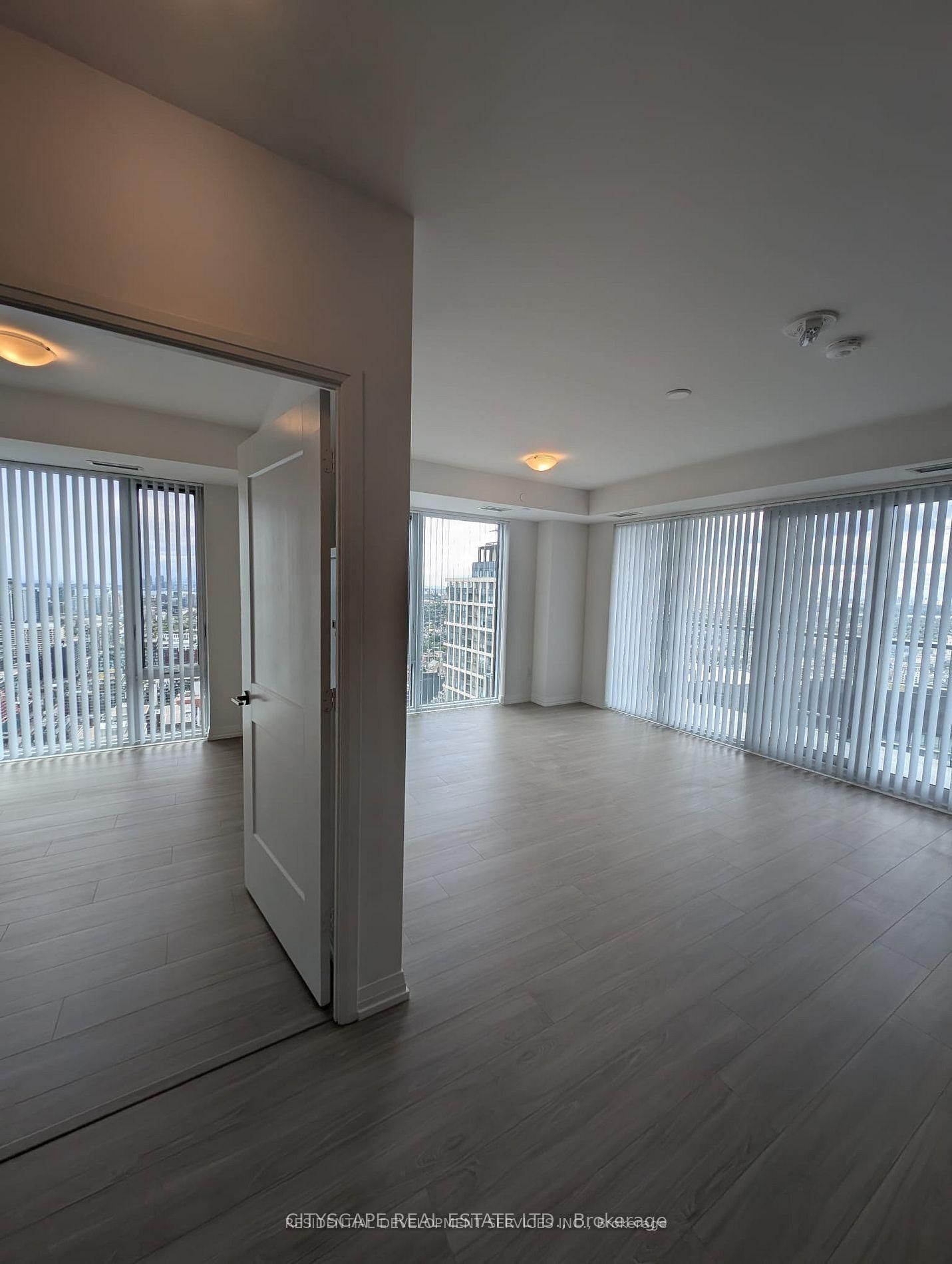 28 Widmer Street, Unit LPH - 25 - Photo 9